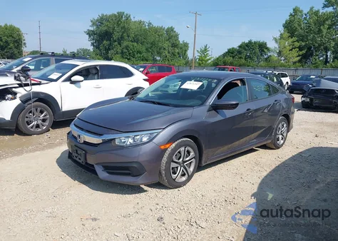2018 Honda Civic Lx z USA, uszkodzony, nr VIN 2HGFC2F52JH585677